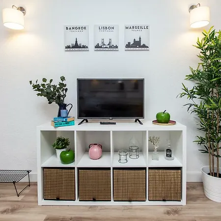 Spectacular Renovated Apartment, 5 Min To Camison Beach, With Aircon *