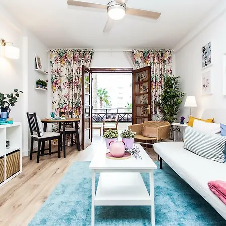 New! Spectacular 1 Bed In Americas, 5 Min To Camison And Hard Rock Cafe, With Aircon
