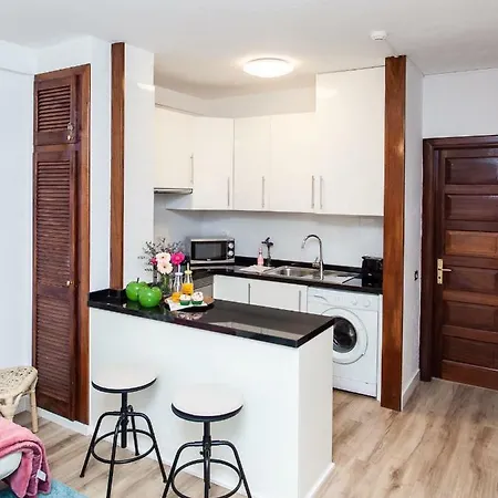 Appartement New! Spectacular 1 Bed In Americas, 5 Min To Camison And Hard Rock Cafe, With Aircon