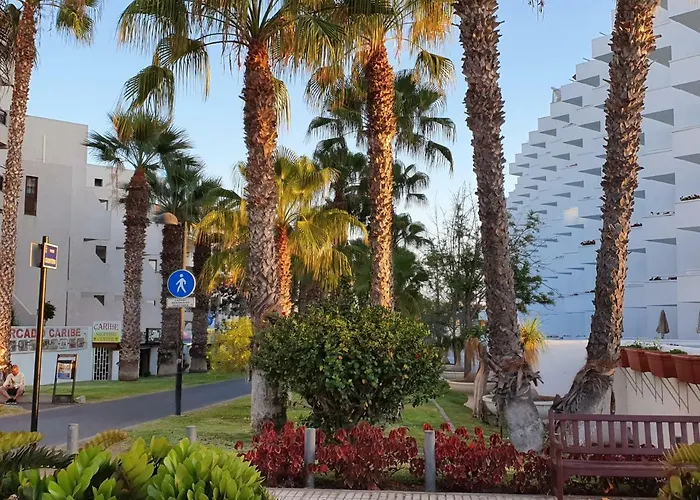 Apartmán Spectacular Renovated Apartment, 5 Min To Camison Beach, With Aircon *