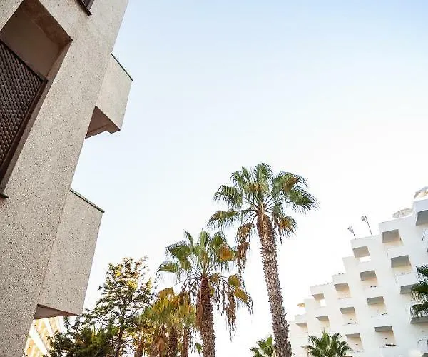 Spectacular Renovated Apartment, 5 Min To Camison Beach, With Aircon